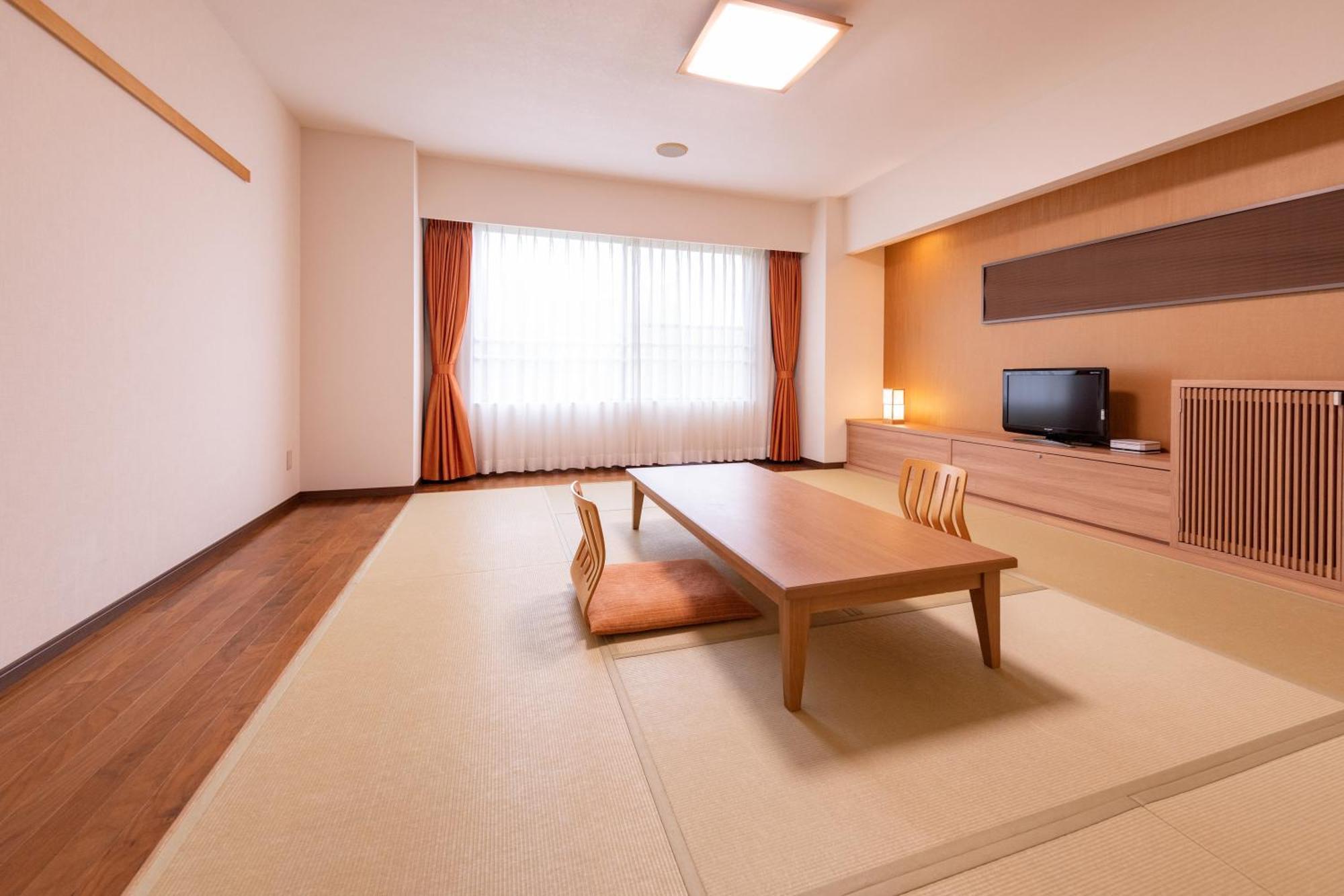 Yuzawa Toei Hotel Buitenkant foto